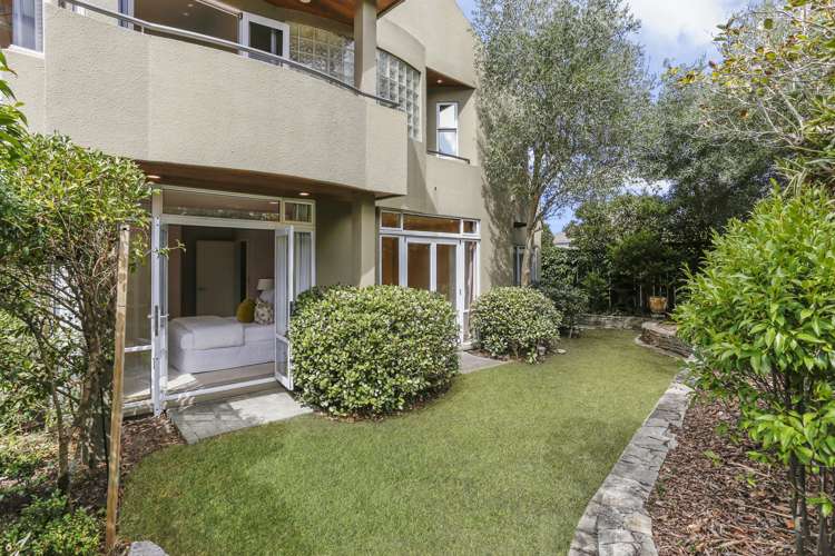 2/43 Princes Street Northcote Point_17