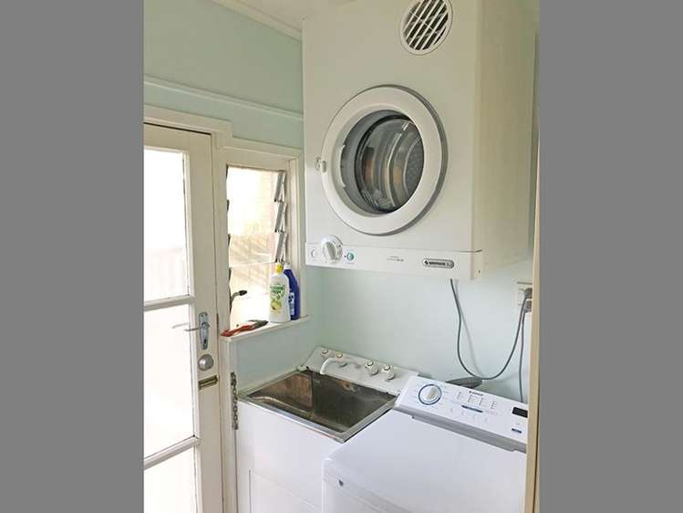 2/14 Ewen Alison Avenue Devonport_5