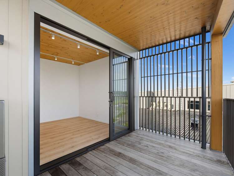 9/40 Waiparaheka Drive Wainui_10