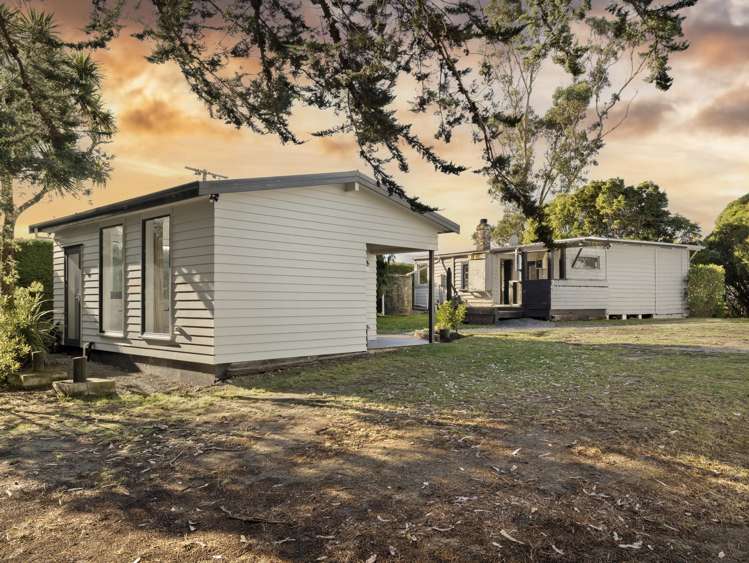 3 Peace Street Taieri Mouth_21