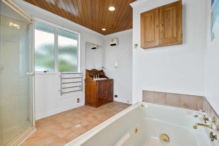 996 Brighton Road Brighton_15