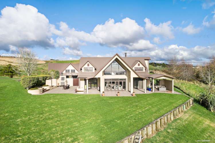 35 Matthew Whitford Drive Bombay_1