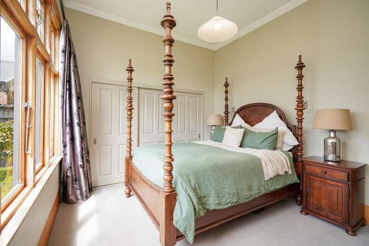 38 Russel Street Gladstone_15