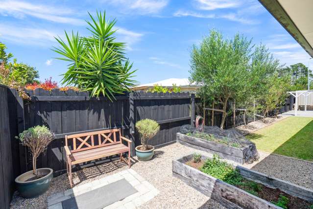 47 Pyle Road West One Tree Point_1