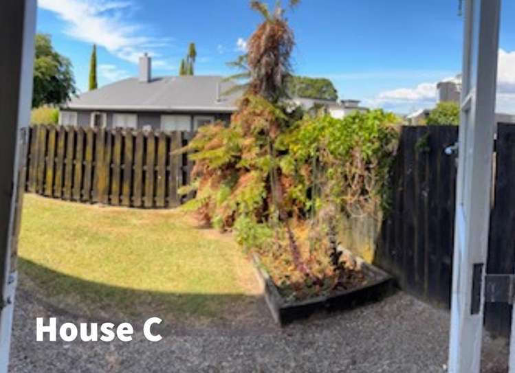 83 Sylvan Avenue Northcote_21