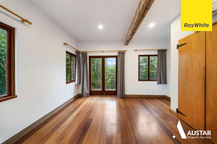  175 Marine Parade North Piha_10