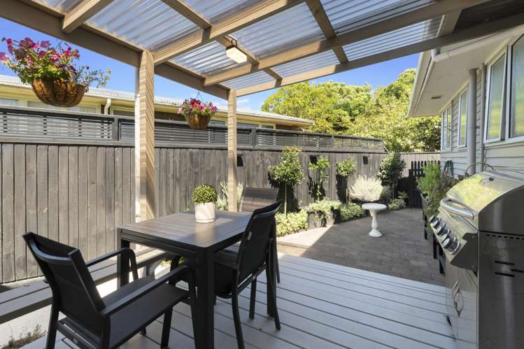 2 House Avenue Mangere Bridge_21