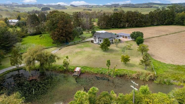 336 Ireland Road Waitoki_34