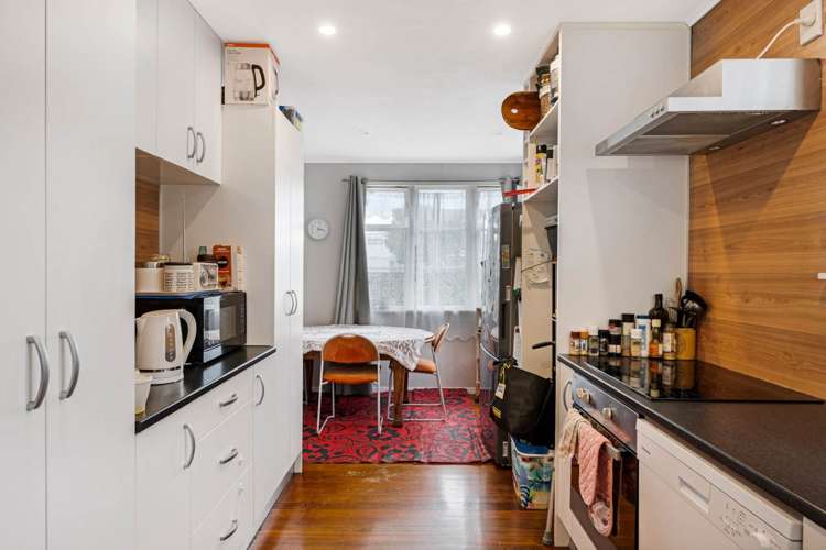 34 Kawiti Avenue Point England_7