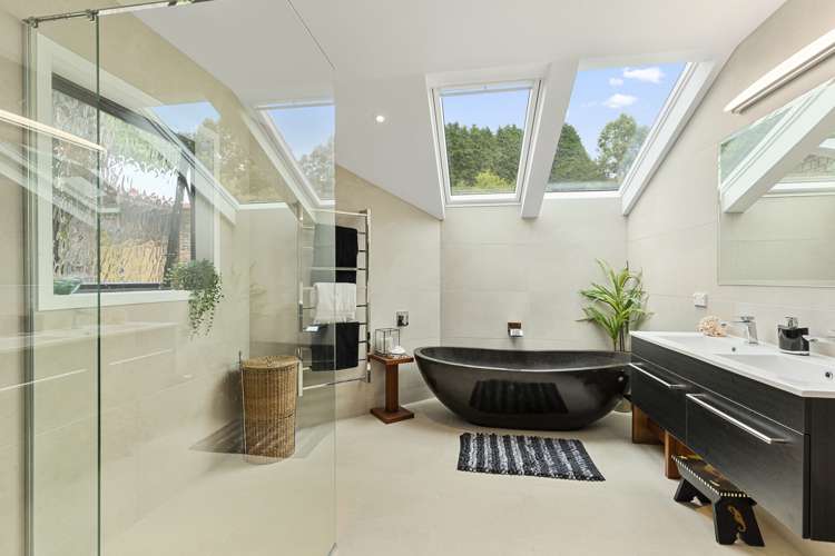 959 Whitemans Valley Road Whitemans Valley_9