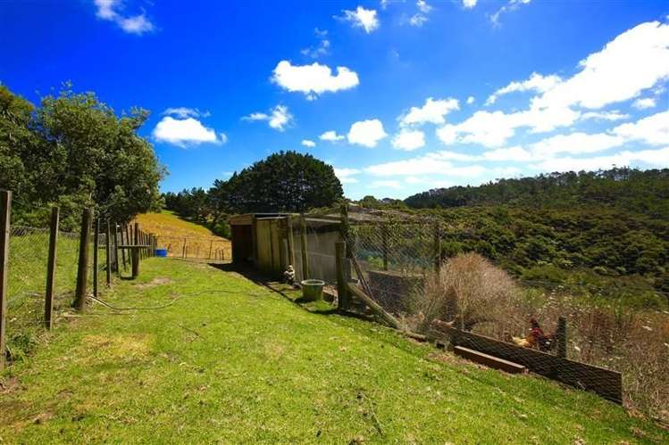 76 Woodhill Park Road Waimauku_12