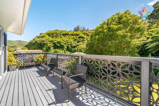 Easy Living on the Sunny Hills of Karori