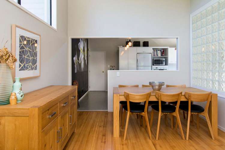 68a Beach Road Mellons Bay_5