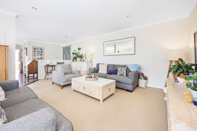 5 Scott Road Stanmore Bay_8