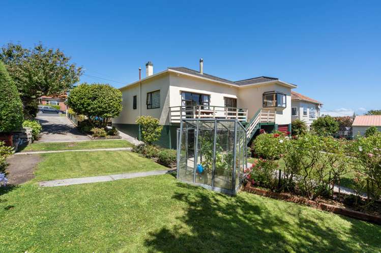 23 Dundonald Street Tainui_19