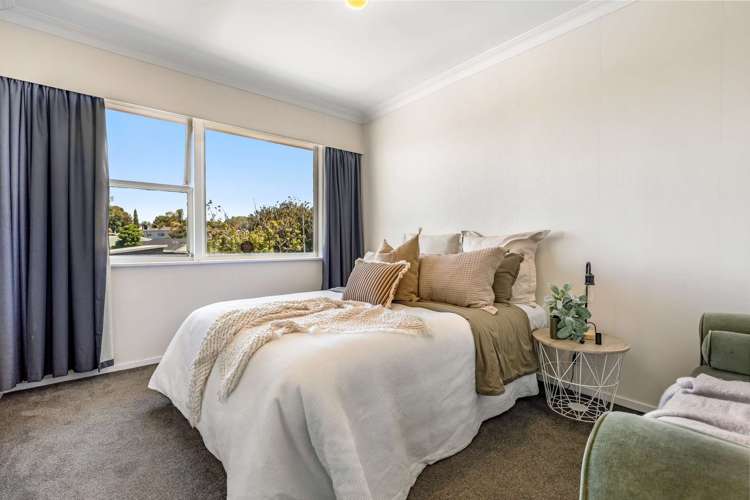 19 Warwick Place Brookfield_12