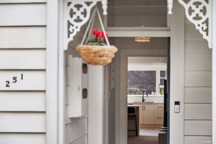 251 Victoria Street West Pukekohe_1