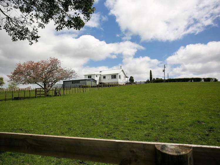 16 Laxon Road Whatawhata_10