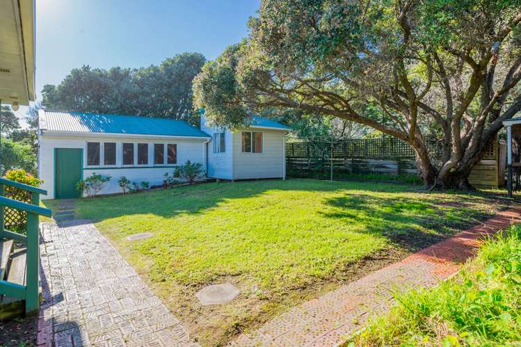 63 Ames Street Paekakariki_11