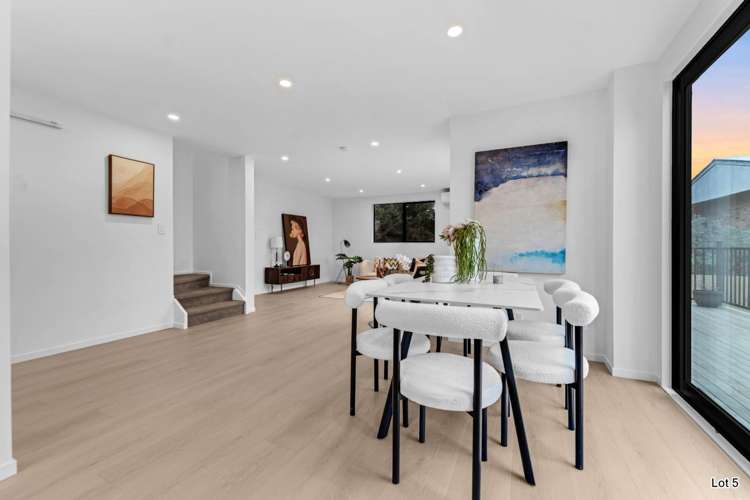 24 Leonard Road Mt Wellington_7