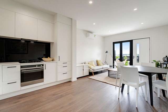 Smart Family Living Near Ormiston's Best Schools