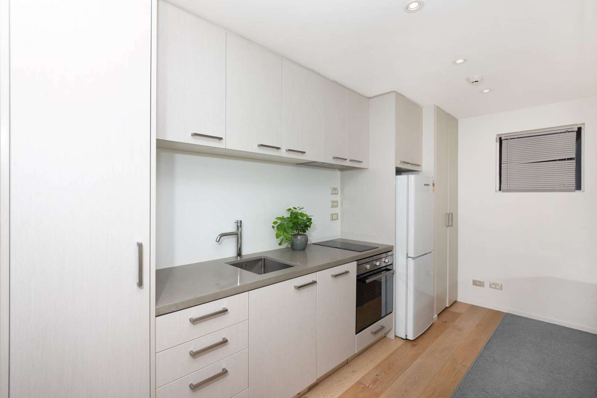 202/8 Airedale Street City Centre_0