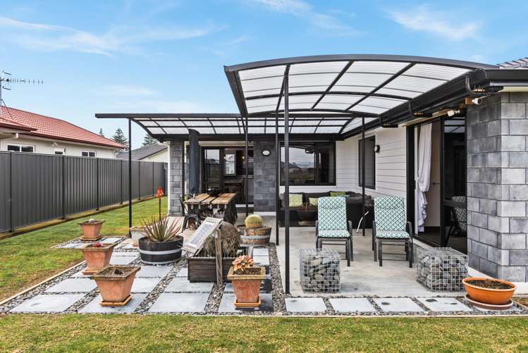 11 Aparima Place Awatoto_24