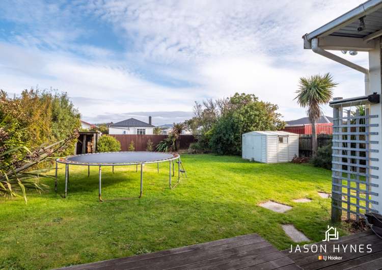 20 Crest Street Tainui_11