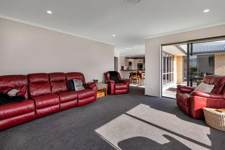 26 Key West Drive One Tree Point_5