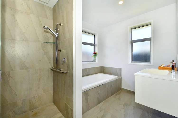 10 Limbrick Crescent Wigram_12