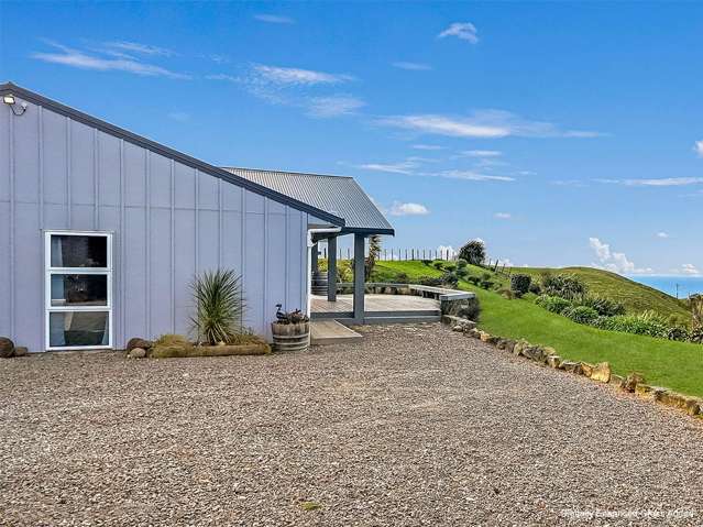 1165 Cooks Tooth Road Porangahau_4