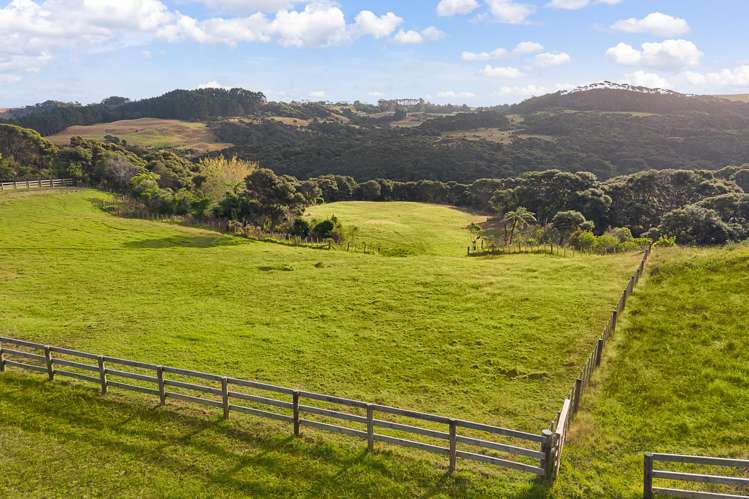 1223 Old North Road Waimauku_27
