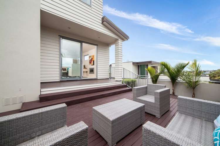 24a Beach Road Castor Bay_21