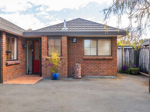 2/5 Birdwood Road Waterloo_1