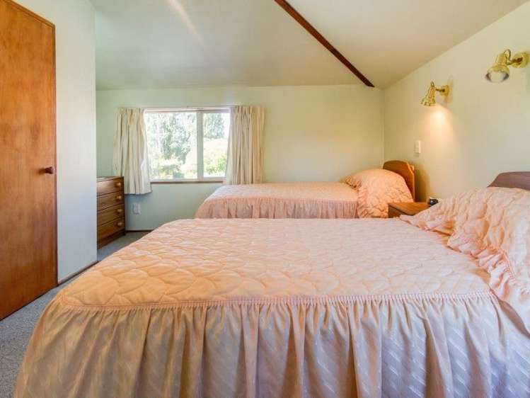 62 Kingston Street Albert Town_8