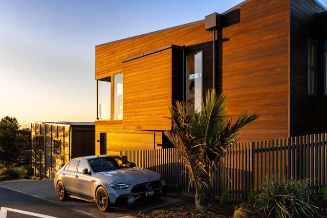 2C Omahina Street Raglan_1