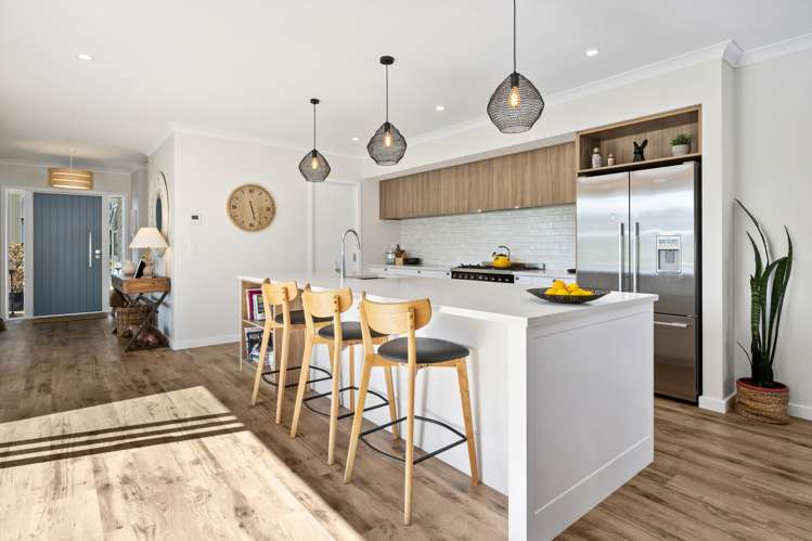 9 Kanuka Grove Kinloch_5