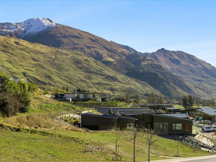 103 West Meadows Drive Wanaka_1
