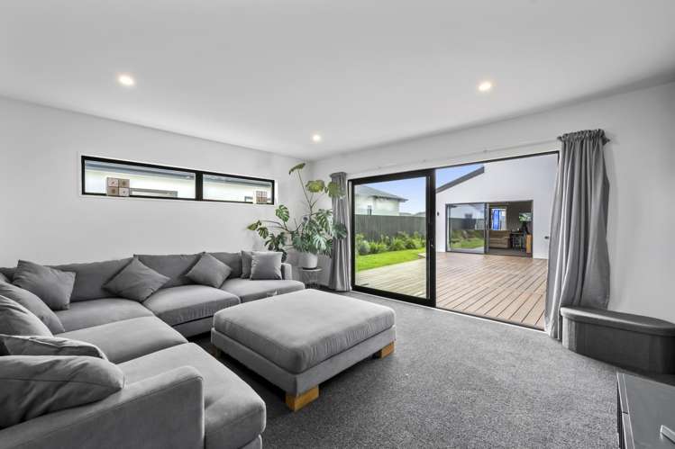 6 Timara Crescent Burwood_14