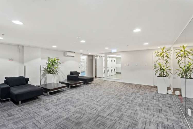 1504/72 Nelson Street City Centre_11