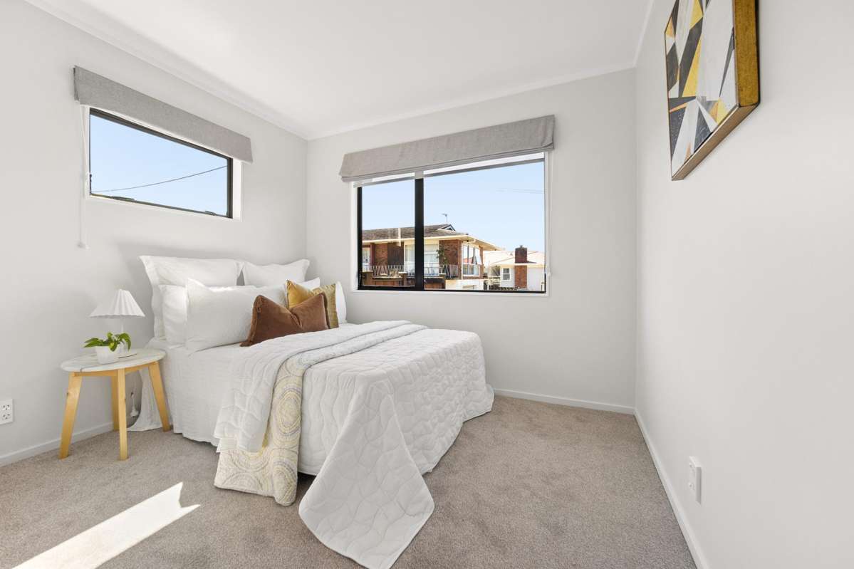 2/81 Donovan Street_5