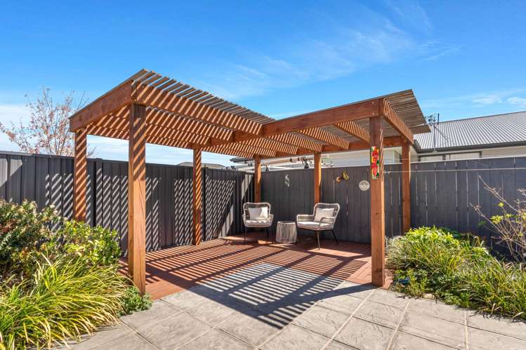12 Maple Grove Masterton_10