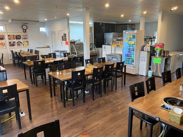 ./. Mr K Butcher BBQ Restaurant Rosedale_3