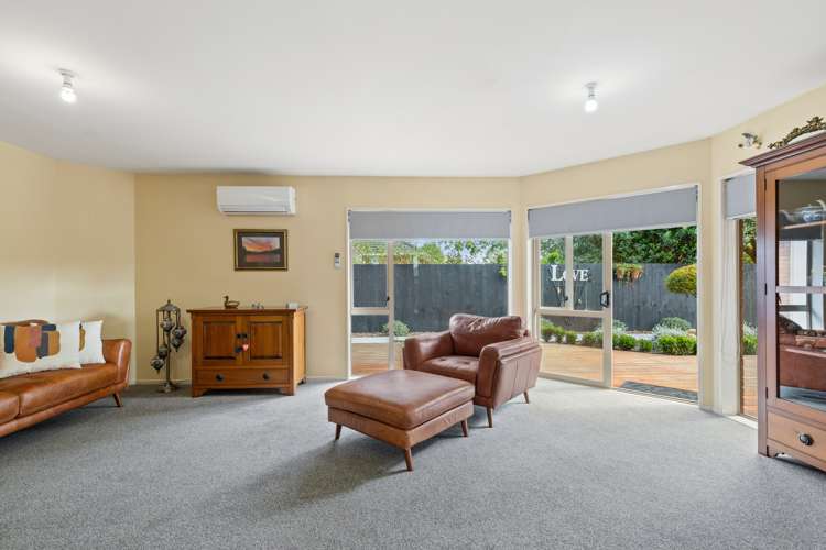 3 Magnolia Lane Saint Albans_13