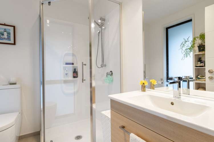 272 Ballintoy Park Drive Welcome Bay_17