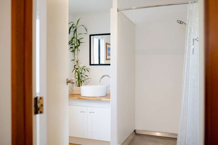 19b Rutherford Street Caversham_13