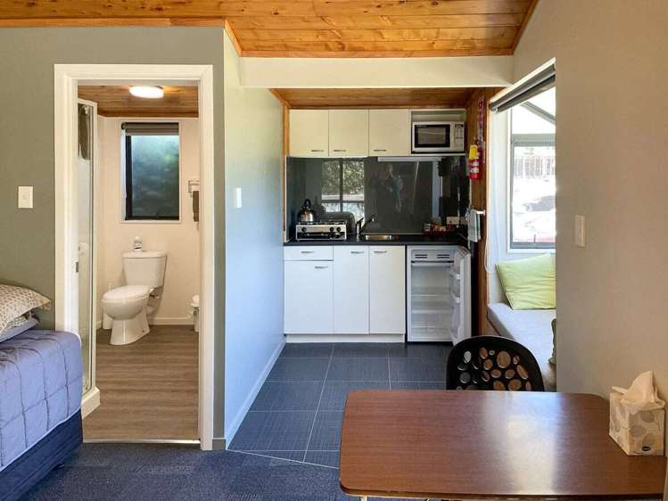 735 Whangaparapara Road Great Barrier Island_5