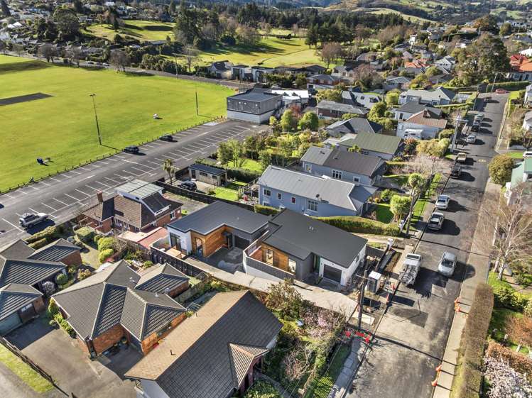 1 & 2/23 Wales Street Maori Hill_32