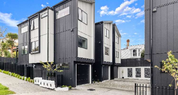 12c Sherbourne Road_0