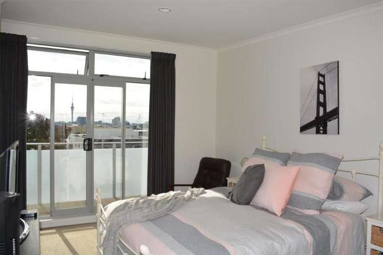 25k George Street Mount Eden_7